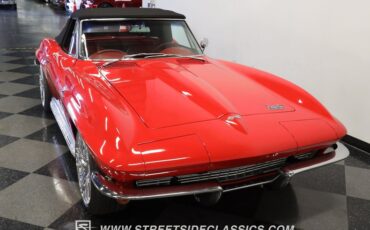 Unknown-Corvette-1966-Red-Red-32