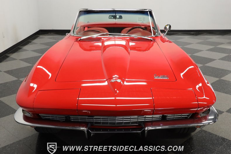Unknown-Corvette-1966-Red-Red-33