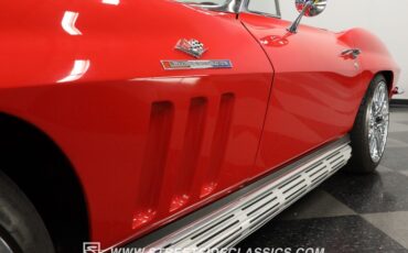 Unknown-Corvette-1966-Red-Red-35