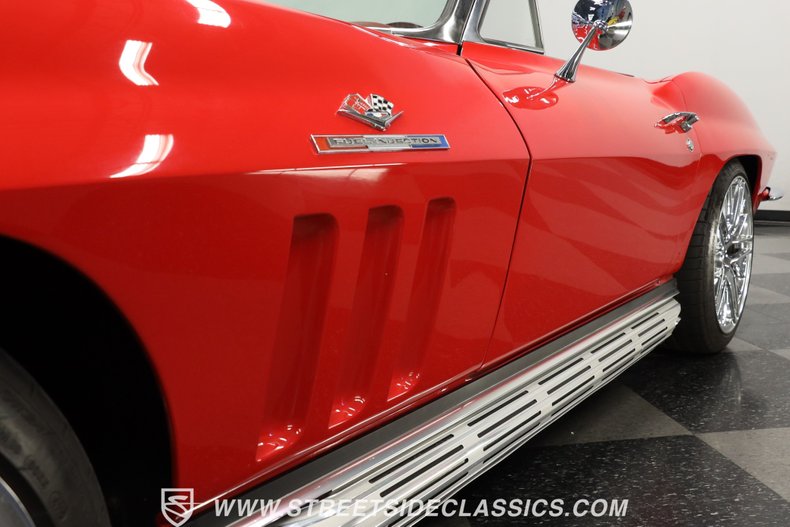 Unknown-Corvette-1966-Red-Red-35