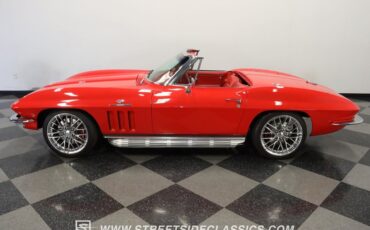 Unknown-Corvette-1966-Red-Red