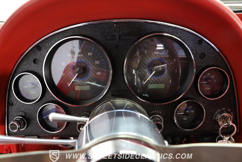 Unknown-Corvette-1966-Red-Red-44