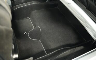 Unknown-Corvette-1966-Silver-Pearl-Black-10