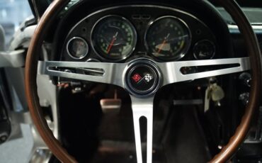 Unknown-Corvette-1966-Silver-Pearl-Black-43