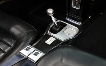 Unknown-Corvette-1966-Sunfire-Yellow-Black-13
