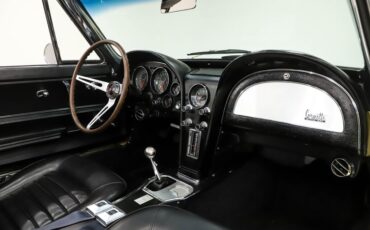 Unknown-Corvette-1966-Sunfire-Yellow-Black-16