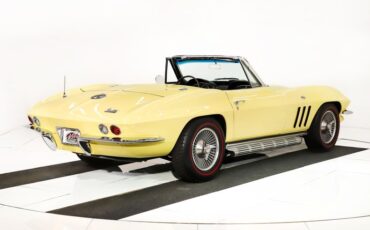 Unknown-Corvette-1966-Sunfire-Yellow-Black-17