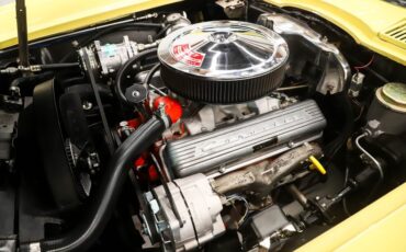Unknown-Corvette-1966-Sunfire-Yellow-Black-4