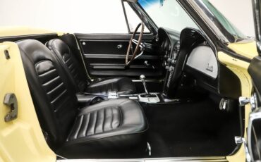 Unknown-Corvette-1966-Sunfire-Yellow-Black-42
