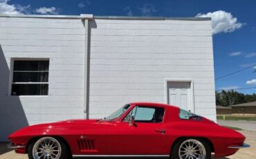 Unknown-Corvette-1967-2