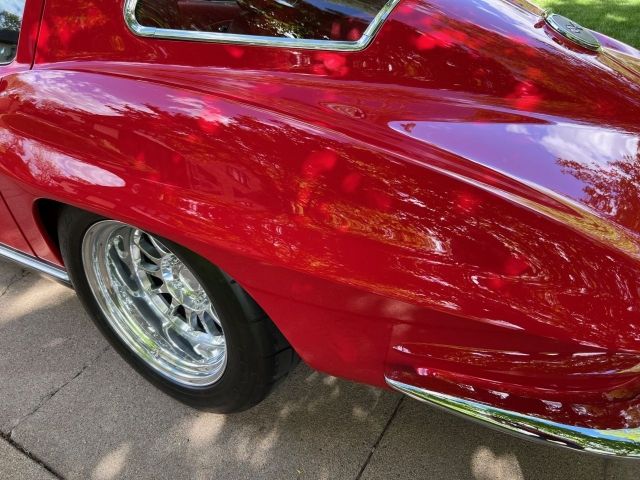 Unknown-Corvette-1967-23