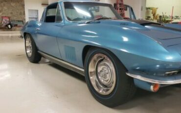 Unknown-Corvette-1967-Blue-Blue-1