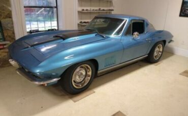 Unknown-Corvette-1967-Blue-Blue-15