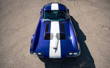 Unknown-Corvette-1967-Blue-Gray-11