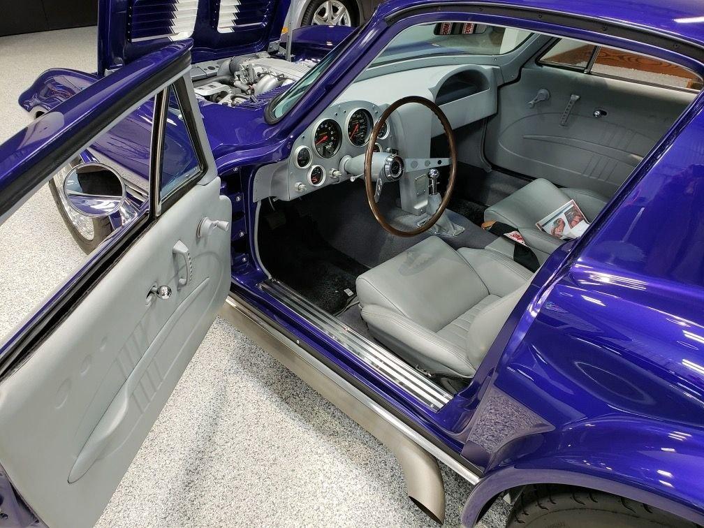 Unknown-Corvette-1967-Blue-Gray-26