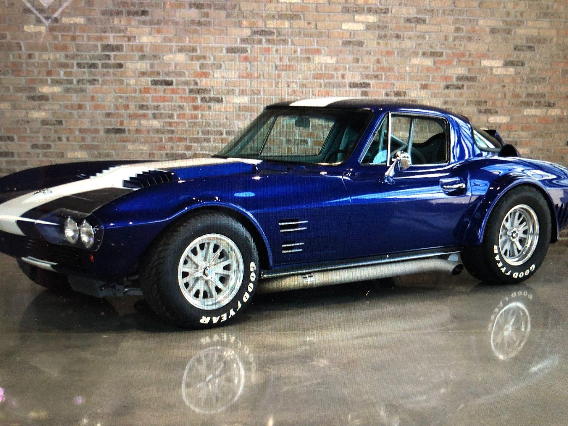 Unknown-Corvette-1967-Blue-Gray-35