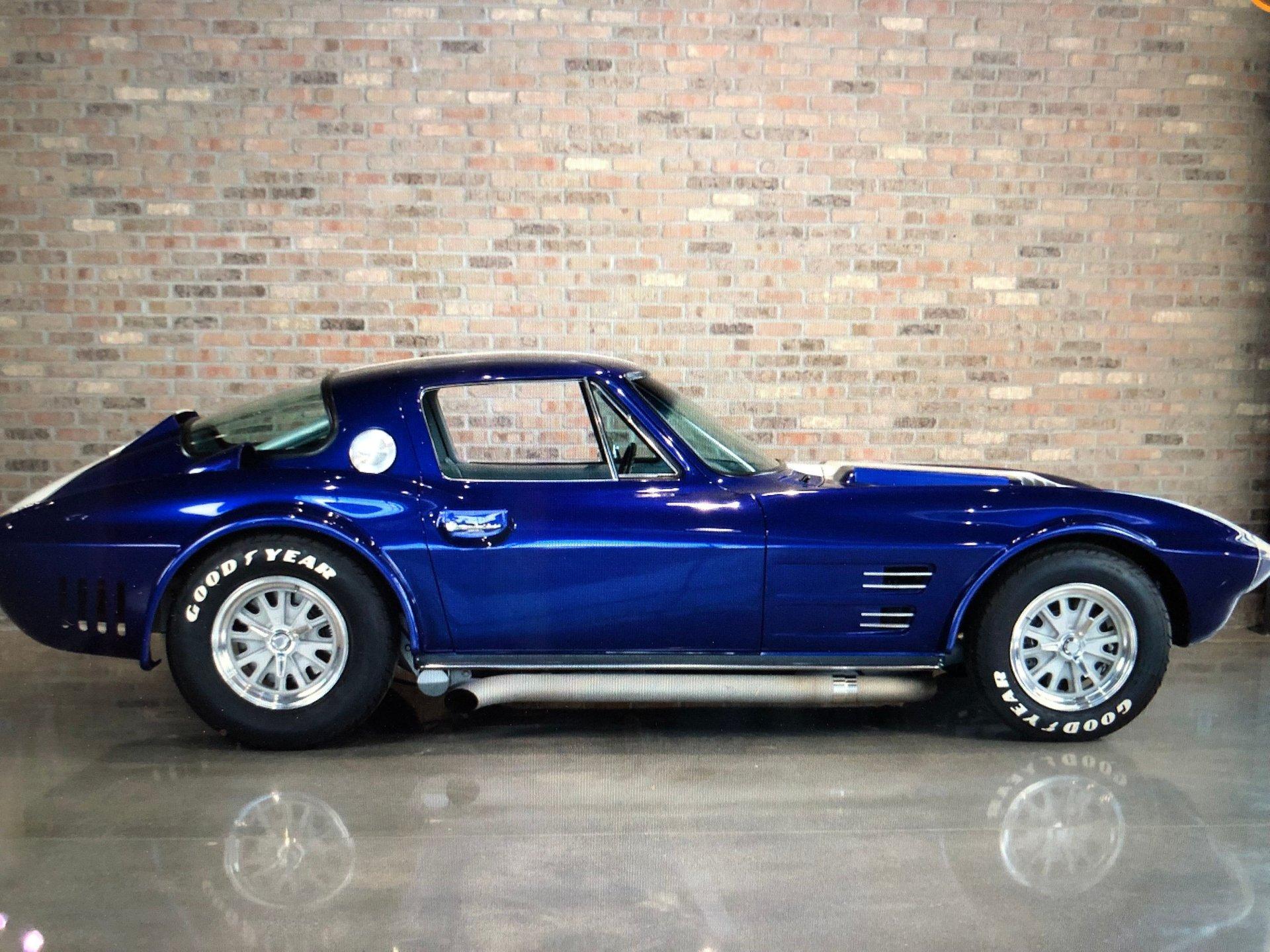 Unknown-Corvette-1967-Blue-Gray-4
