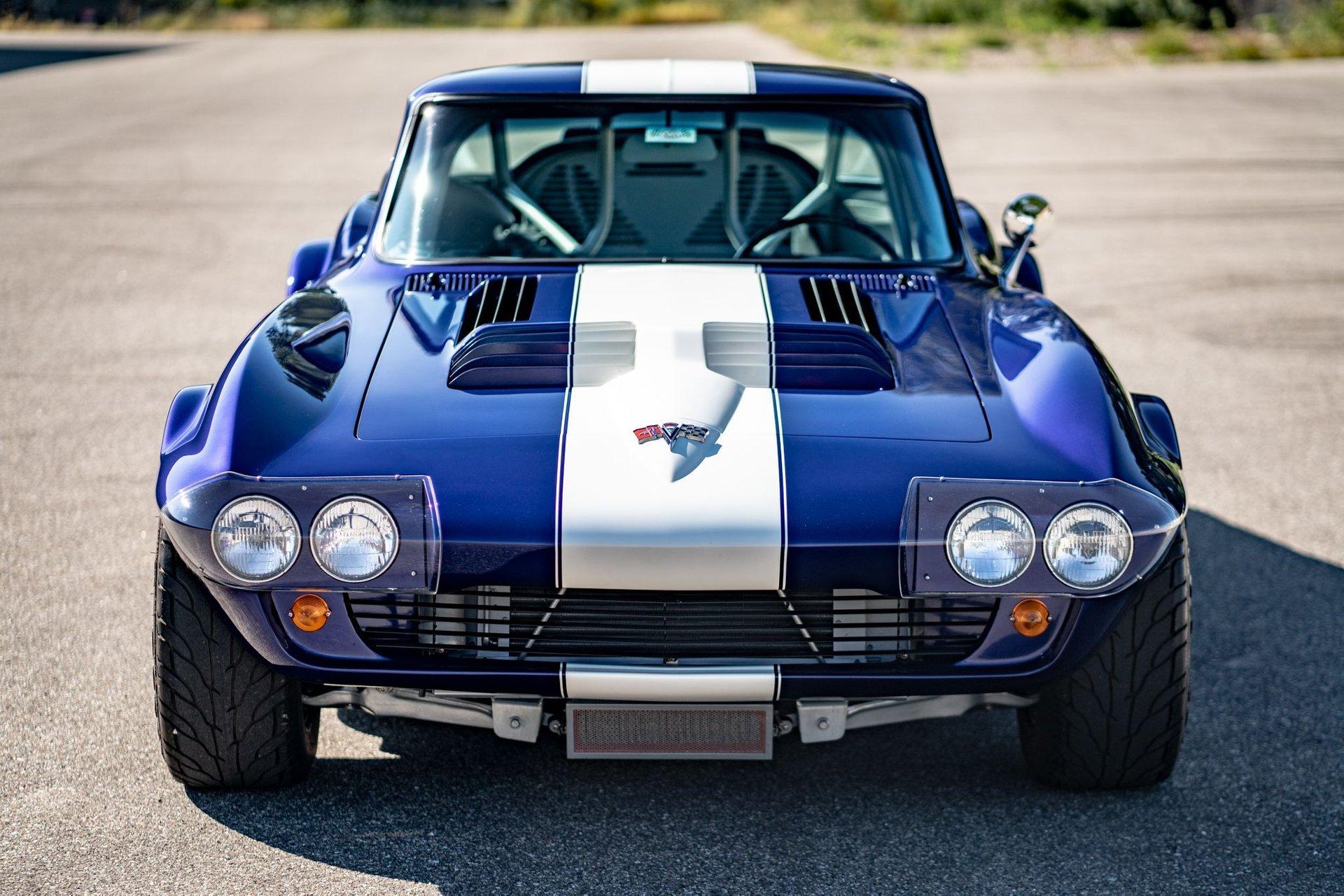 Unknown-Corvette-1967-Blue-Gray-9
