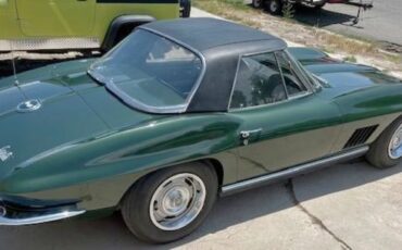 Unknown-Corvette-1967-Goodwood-Green-4