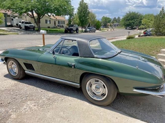 Unknown-Corvette-1967-Goodwood-Green-5