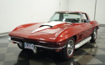 Unknown-Corvette-1967-Marlboro-Maroon-Black-17