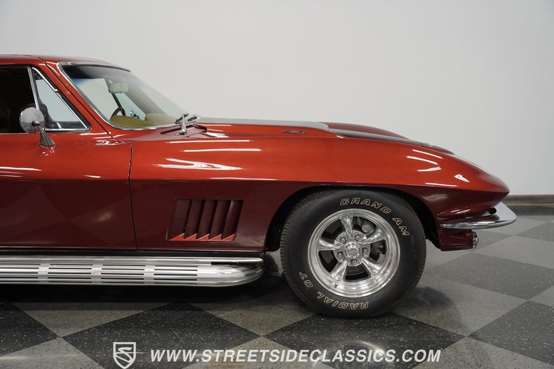 Unknown-Corvette-1967-Marlboro-Maroon-Saddle-36
