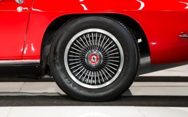 Unknown-Corvette-1967-Rally-Red-White-Leather-15