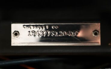 Unknown-Corvette-1967-Rally-Red-White-Leather-27