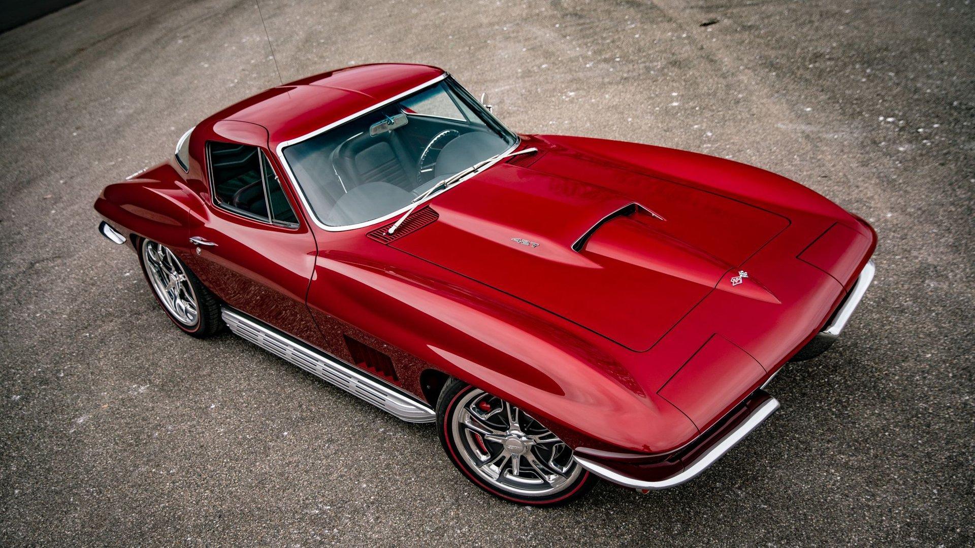 Unknown-Corvette-1967-Red-Black-11