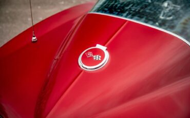 Unknown-Corvette-1967-Red-Black-23