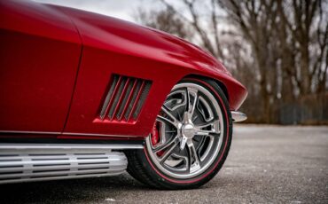 Unknown-Corvette-1967-Red-Black-28
