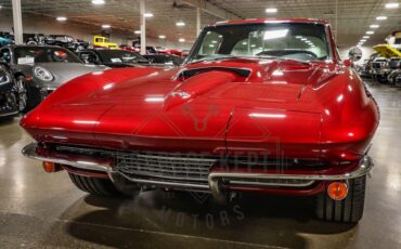 Unknown-Corvette-1967-Red-Black-3