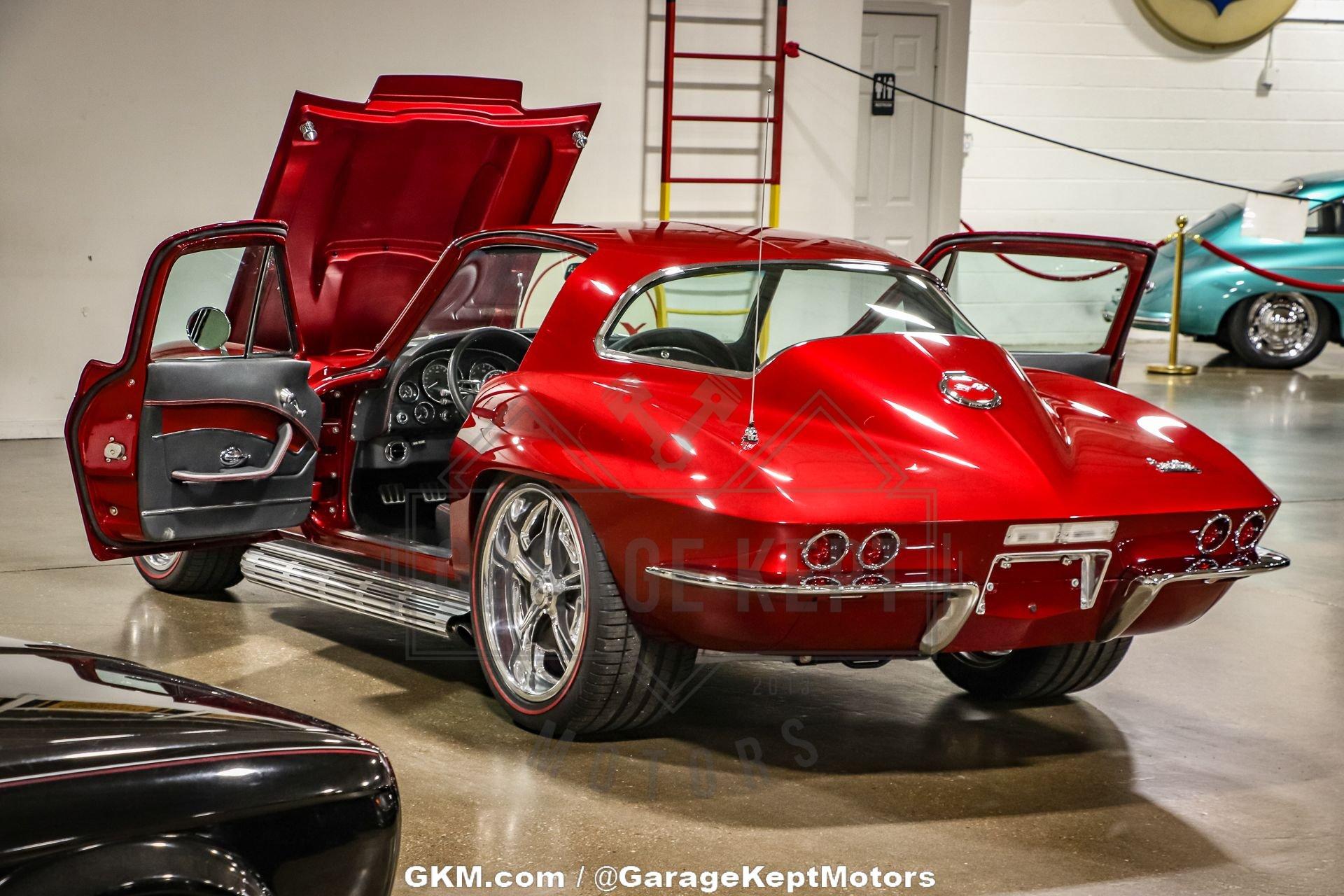 Unknown-Corvette-1967-Red-Black-31