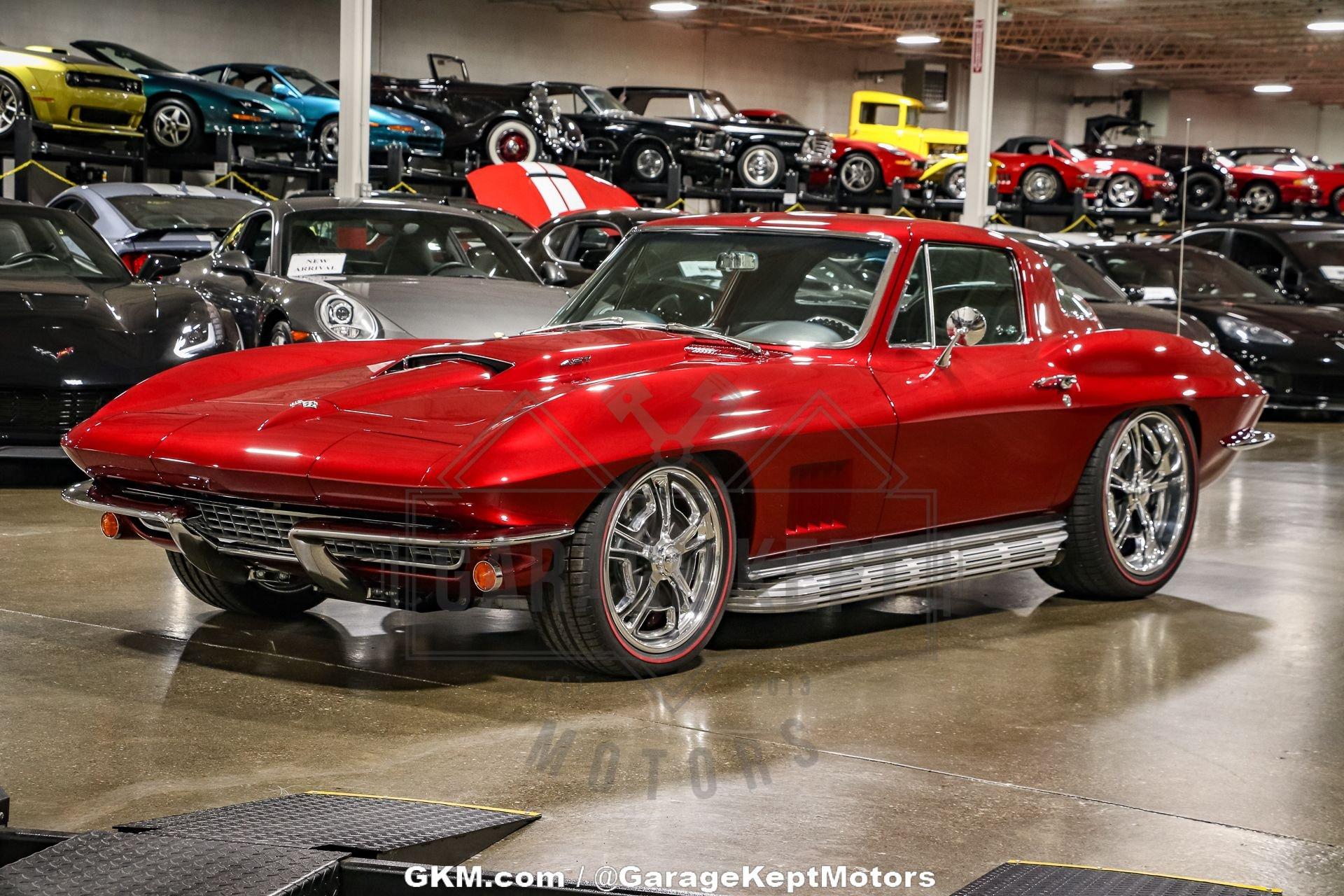 Unknown-Corvette-1967-Red-Black-36