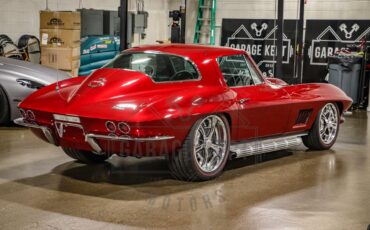 Unknown-Corvette-1967-Red-Black-42