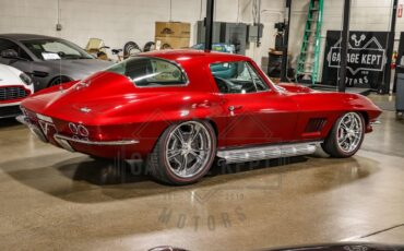Unknown-Corvette-1967-Red-Black-43