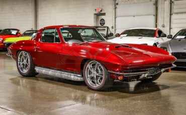Unknown-Corvette-1967-Red-Black-46