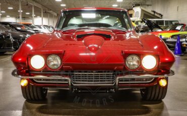 Unknown-Corvette-1967-Red-Black-7