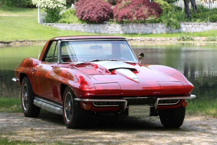 Unknown-Corvette-1967-Red-Red-1