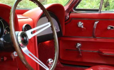 Unknown-Corvette-1967-Red-Red-19