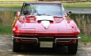 Unknown-Corvette-1967-Red-Red-2
