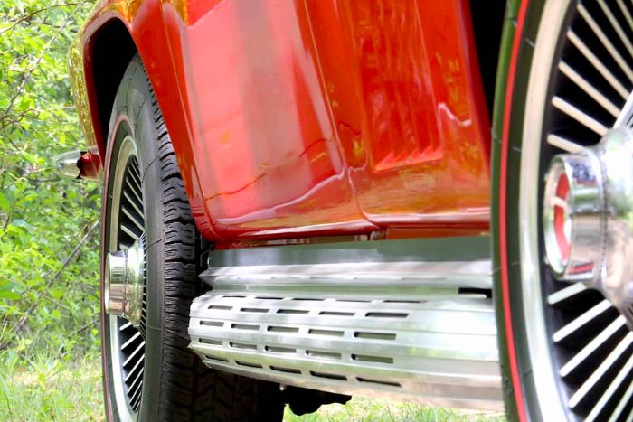 Unknown-Corvette-1967-Red-Red-32