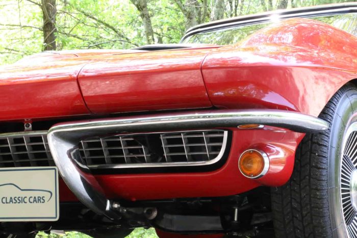 Unknown-Corvette-1967-Red-Red-35