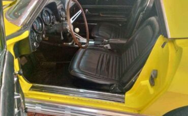 Unknown-Corvette-1967-Yellow-Black-12