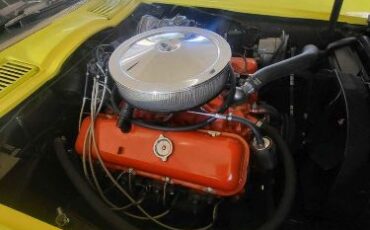 Unknown-Corvette-1967-Yellow-Black