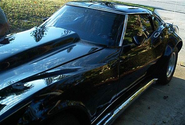 Unknown-Corvette-1968-Black-Blue-2