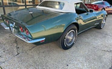 Unknown-Corvette-1968-British-Green-3