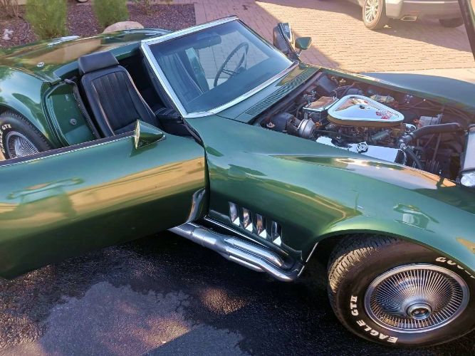 Unknown-Corvette-1968-British-Green-7