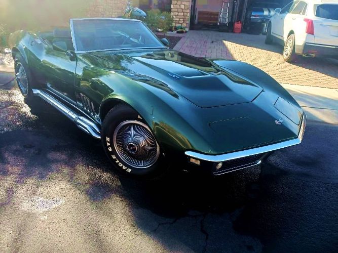 Unknown-Corvette-1968-British-Green-8