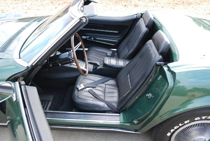 Unknown-Corvette-1968-British-Green